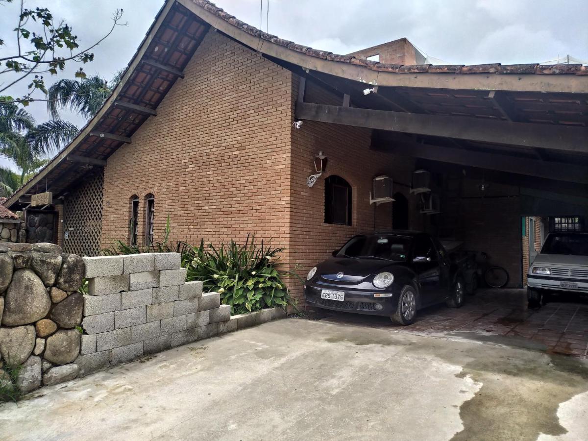 Pousada Na Praia Ubatuba Kültér fotó